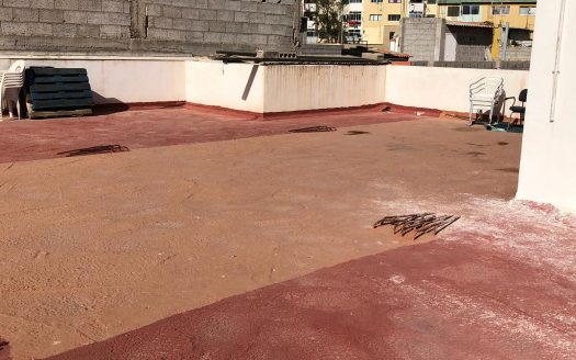 Edificio en Cabo Blanco