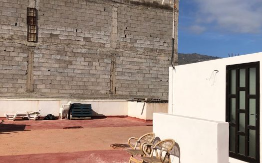 Edificio en Cabo Blanco