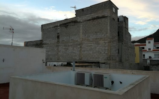 Edificio en Cabo Blanco