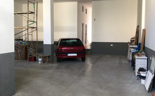 Edificio en Cabo Blanco