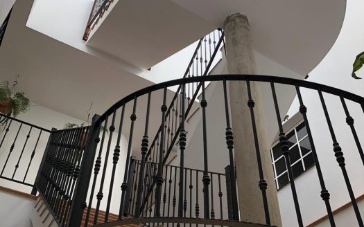 Edificio en Cabo Blanco