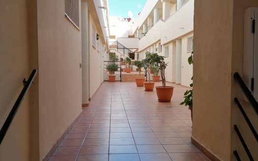 Apartamento de dos dormitorios en zona Las Chafiras