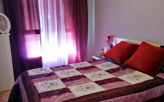 Apartamento de dos dormitorios en zona Las Chafiras