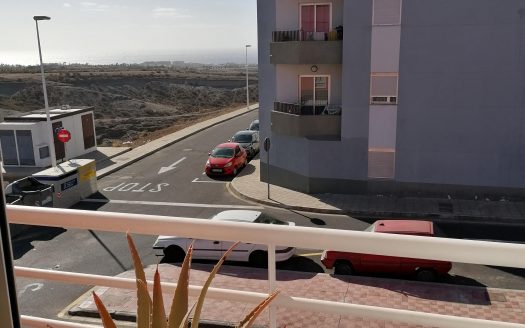 Apartamento de dos dormitorios en zona Las Chafiras