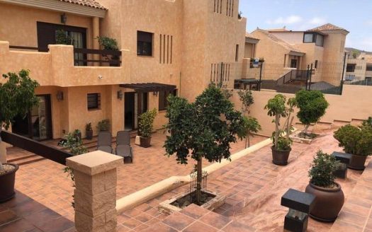 Precioso chalet en Amarilla Golf