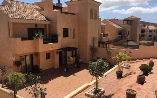 Precioso chalet en Amarilla Golf