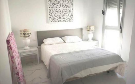 Excelente casa en el centro de Adeje