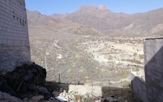 Solar urbano edificable en Adeje