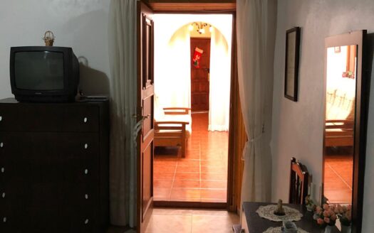 Casa terrera en Chio, Guia de Isora