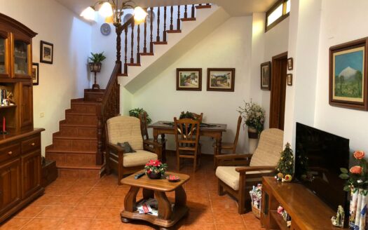 Casa terrera en Chio, Guia de Isora