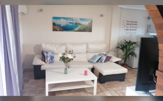 Edificio con 9 viviendas en Valle San Lorenzo